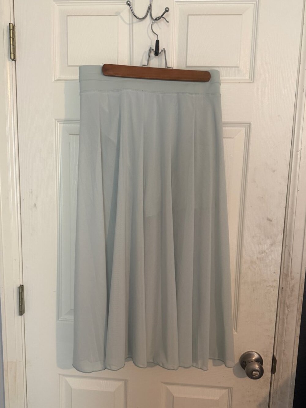 Halara Midi Skirt - Picture 3 of 6
